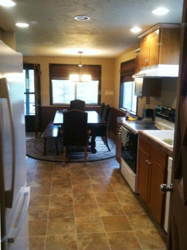 3-REMODELD-KITCHEN-VIEW
